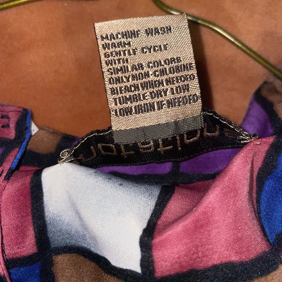 💜Notations Colorful Geometric Women's Top - Picture 6 of 6